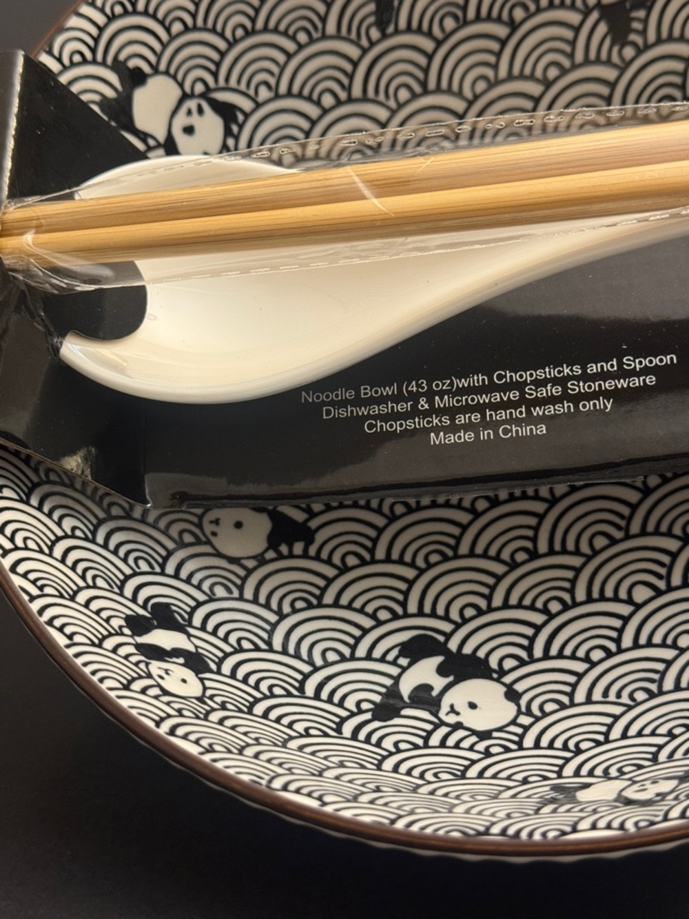 SH Home 4pc Ceramic Panda Print Noodle Bowl with Chopstick & Spoon Set - Picture 5 of 8